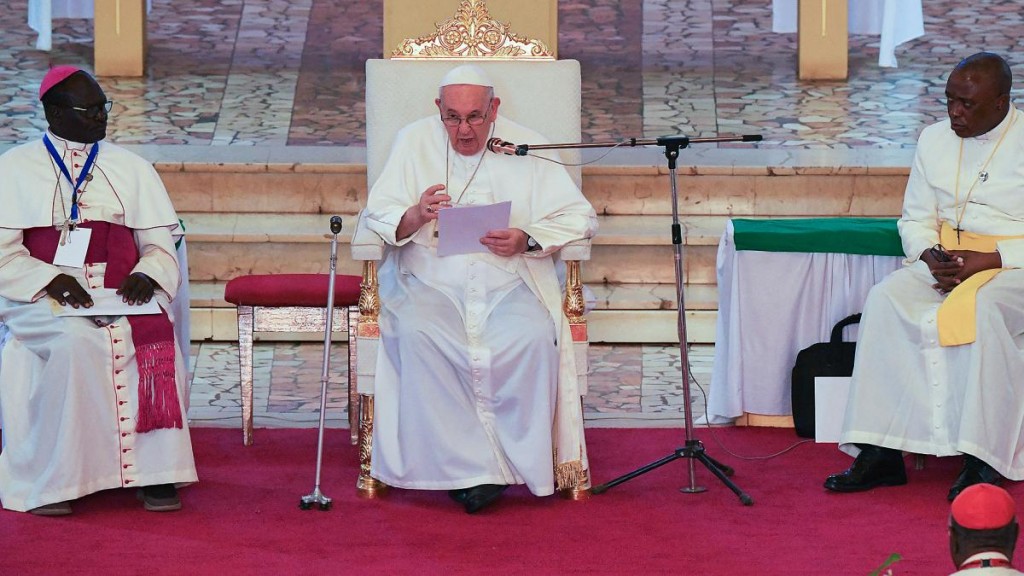  Francisco exhortó al clero de Sudan del Sur a 