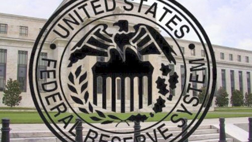  Crisis bancaria: La FED deberá definir esta semana un nuevo ajuste en la tasa de interés 