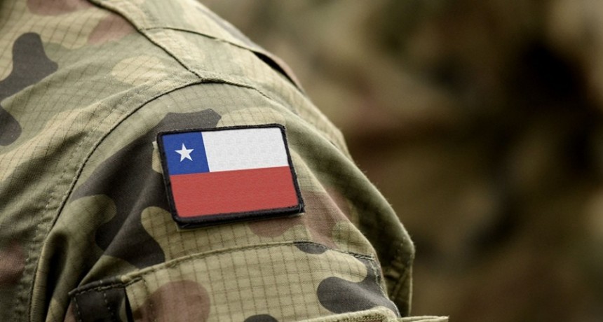 Los militares iniciaron patrullajes en una región mapuche del sur de Chile 