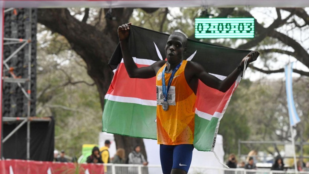  Los kenianos dominan la Maratón de Buenos Aires por segundo año consecutivo 