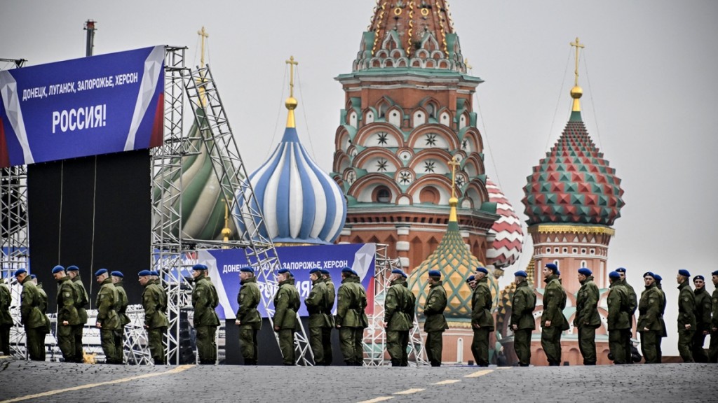  Las autoridades rusas niegan que las nuevas sanciones afecten su ofensiva en Ucrania 