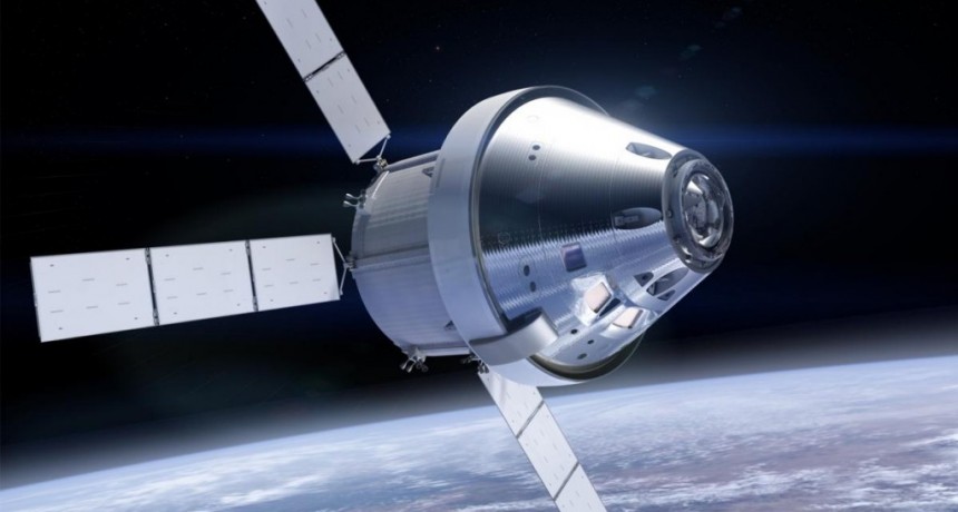  La cápsula espacial Orion inició su regreso a la Tierra tras sobrevolar la Luna 